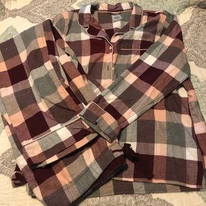 Lands End Pajama set